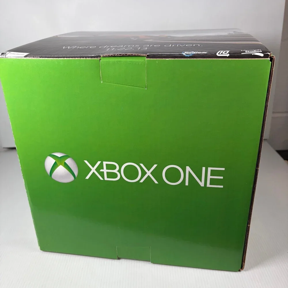 Xbox One Forza Motorsport 5 Xbox One Release Day Store Display 12